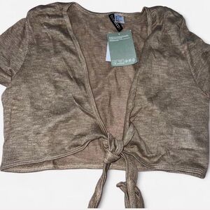 NWT H&M DIVIDED Beige Knit Top